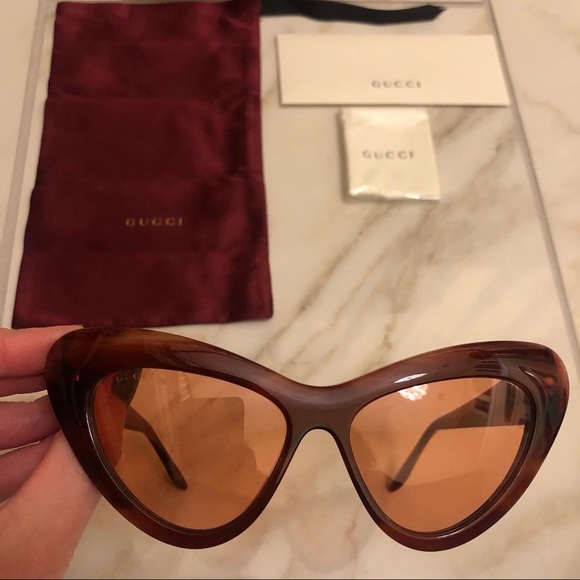 🔥NEW SHOW STOPPER GUCCI CAT EYE SUNGLASSES 🔥 - Picture 13 of 15